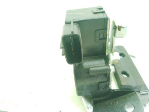 812302W000  CERRADURA PORTON / TAPA MALETA KIA CARENS IV|Desguaces La Cabaña