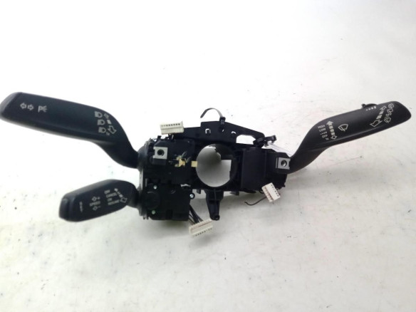 8V0953521B MANDO COMPLETO AUDI A3 Sportback (8VA, 8VF)|Desguaces La Cabaña