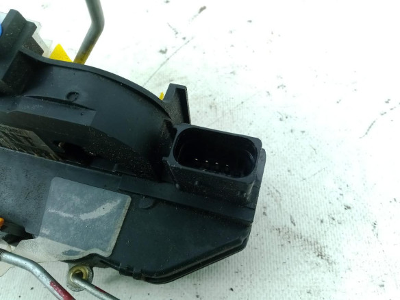 13579497 CERRADURA PUERTA LAT DEL IZQ OPEL MOKKA / MOKKA X (J13)|Desguaces La Cabaña