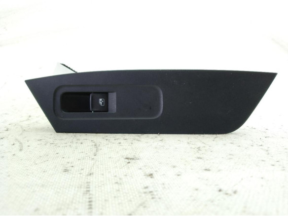 5G0959855K MANDO ELEVALUNAS PUERTA LAT DEL DER SKODA KODIAQ (NS7)|Desguaces La Cabaña