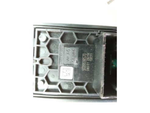 5G09598570 MANDO ELEVALUNAS PUERTA LAT DEL IZQ SKODA KODIAQ (NS7)|Desguaces La Cabaña