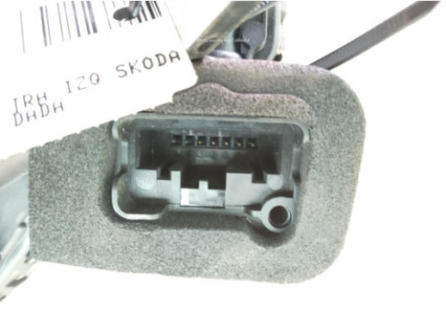 5TA839015E CERRADURA PUERTA LAT TRA IZQ SKODA KODIAQ (NS7)|Desguaces La Cabaña