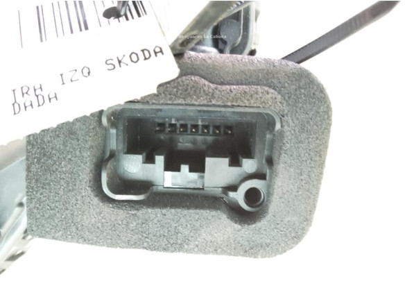 5TA839015E CERRADURA PUERTA LAT TRA IZQ SKODA KODIAQ (NS7)|Desguaces La Cabaña