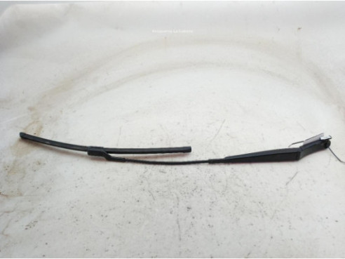 566955410 BRAZO LIMPIAPARABRISAS DEL DER SKODA KODIAQ (NS7)|Desguaces La Cabaña