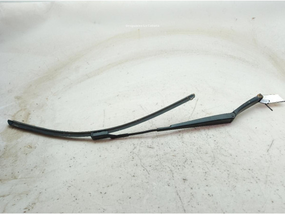 566955409 BRAZO LIMPIAPARABRISAS DEL IZQ SKODA KODIAQ (NS7)|Desguaces La Cabaña
