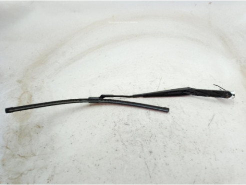 566955409 BRAZO LIMPIAPARABRISAS DEL IZQ SKODA KODIAQ (NS7)|Desguaces La Cabaña