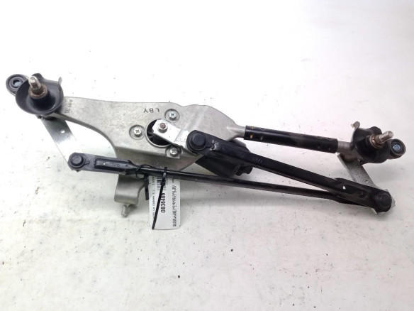98100D3000 MOTOR LIMPIAPARABRISAS DEL HYUNDAI TUCSON (TL)|Desguaces La Cabaña