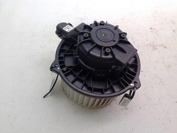 D316NFFAA MOTOR CALEFACCION HYUNDAI TUCSON (TL)|Desguaces La Cabaña