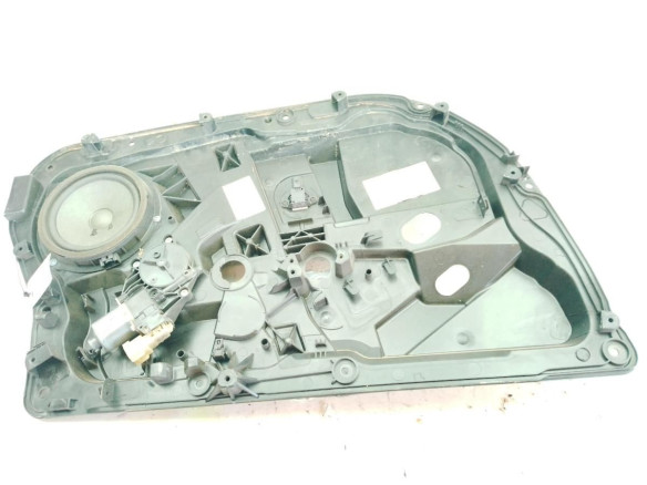 8A6114A389B ELEVALUNAS PUERTA LAT DEL IZQ FORD FIESTA VI|Desguaces La Cabaña