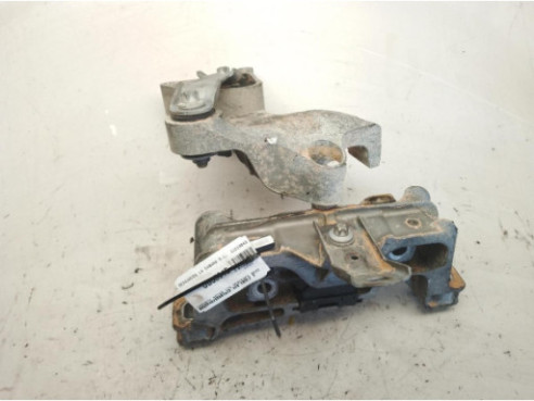 A2462401309 SOPORTE MOTOR IZQ MERCEDES BENZ CLASE A (W176)|Desguaces La Cabaña