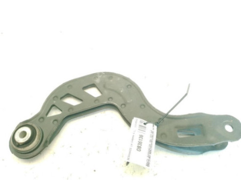 A2463501006  BRAZO SUSPENSION TRA DER SUP MERCEDES BENZ CLASE A (W176)|Desguaces La Cabaña