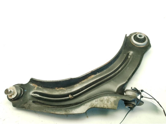 545046162R  BRAZO SUSPENSION DEL DER INF RENAULT CLIO IV (BH_)|Desguaces La Cabaña