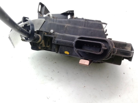 93457081 CERRADURA PUERTA LAT DEL DER NISSAN NV300 Furgón (X82)|Desguaces La Cabaña