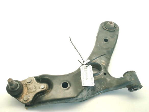 4806802130  BRAZO SUSPENSION DEL DER INF TOYOTA AURIS (_E18_)|Desguaces La Cabaña