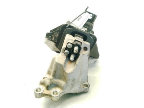 21830D7000 SOPORTE MOTOR IZQ HYUNDAI TUCSON (TL)|Desguaces La Cabaña