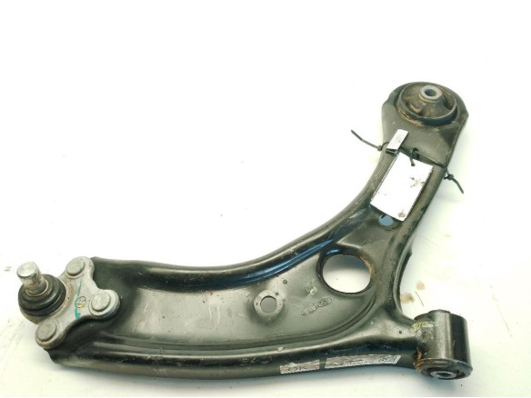 54501D7000  BRAZO SUSPENSION DEL DER INF HYUNDAI TUCSON (TL)|Desguaces La Cabaña