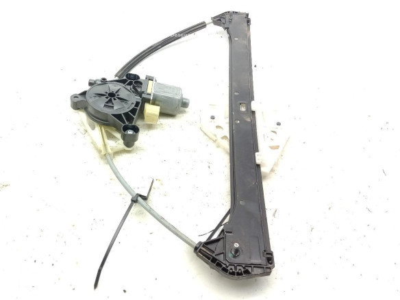 5Q0959802 ELEVALUNAS PUERTA LAT TRA DER AUDI A3 Sportback (8VA, 8VF)|Desguaces La Cabaña