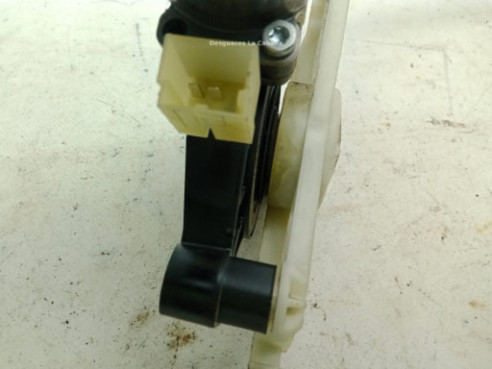 5Q0959802 ELEVALUNAS PUERTA LAT TRA DER AUDI A3 Sportback (8VA, 8VF)|Desguaces La Cabaña