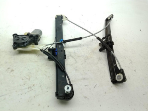 5Q0959801B ELEVALUNAS PUERTA LAT DEL DER AUDI A3 Sportback (8VA, 8VF)|Desguaces La Cabaña