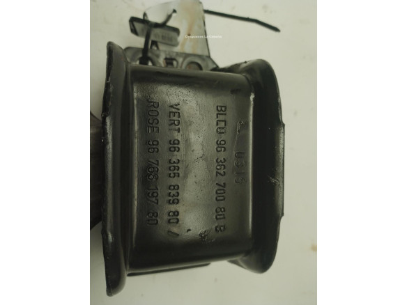 9636270080B, 9636583980, 9676819780 SOPORTE MOTOR DER PEUGEOT PARTNER Tepee|Desguaces La Cabaña
