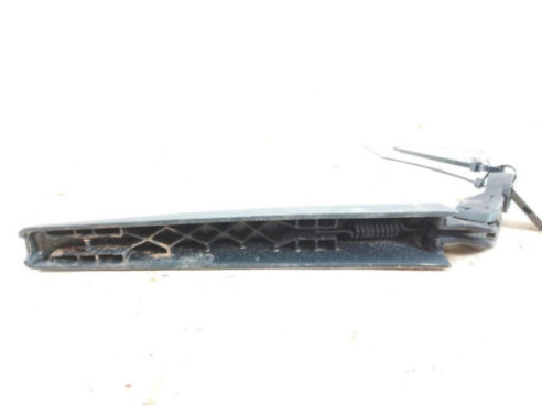 61627456077  BRAZO LIMPIAPARABRISAS TRA PORTÓN BMW 1 (F40)|Desguaces La Cabaña