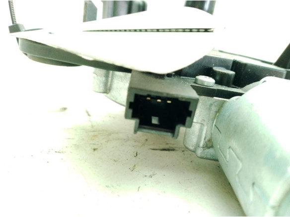 9811259980 MOTOR LIMPIAPARABRISAS TRA PEUGEOT 3008 SUV (M_)|Desguaces La Cabaña