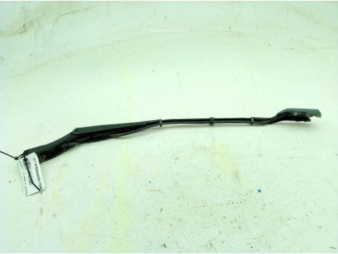 97036203 BRAZO LIMPIAPARABRISAS DEL IZQ PEUGEOT 3008 SUV (M_)|Desguaces La Cabaña