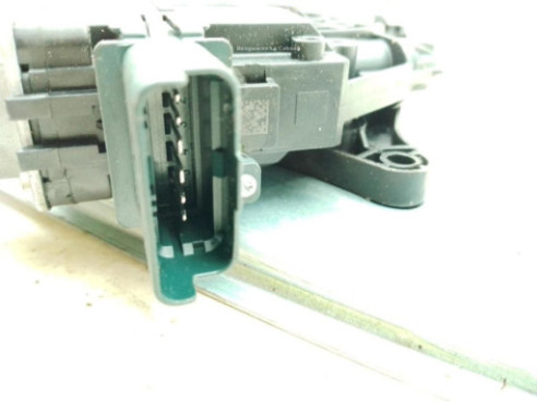 827218403R ELEVALUNAS PUERTA LAT TRA IZQ RENAULT MEGANE IV Grandtour (K9A/M_)|Desguaces La Cabaña