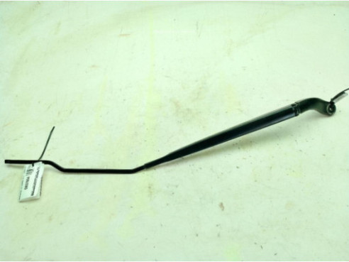 288861068R BRAZO LIMPIAPARABRISAS DEL DER RENAULT MEGANE IV Grandtour (K9A/M_)|Desguaces La Cabaña