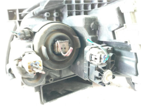 FARO DERECHO TOYOTA AVENSIS Sedán (_T25_)|Desguaces La Cabaña