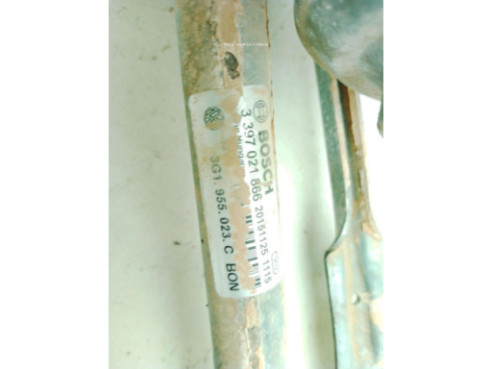 3397021866 MOTOR LIMPIAPARABRISAS DEL VW PASSAT (3G2)|Desguaces La Cabaña