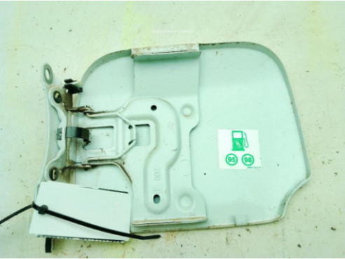 148067573R TAPA COMBUSTIBLE DACIA SANDERO II|Desguaces La Cabaña
