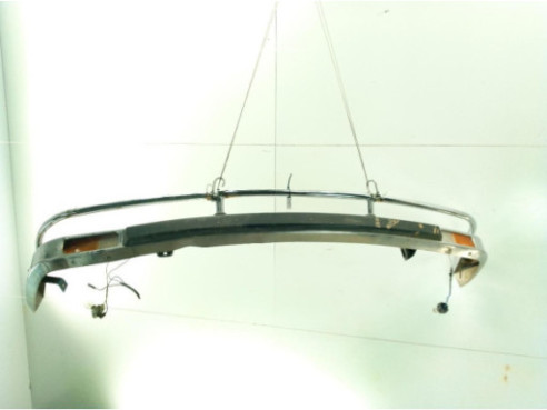 PARAGOLPES DEL RENAULT 12 Variable (117_)|Desguaces La Cabaña