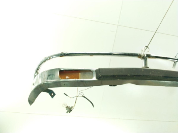 PARAGOLPES DEL RENAULT 12 Variable (117_)|Desguaces La Cabaña
