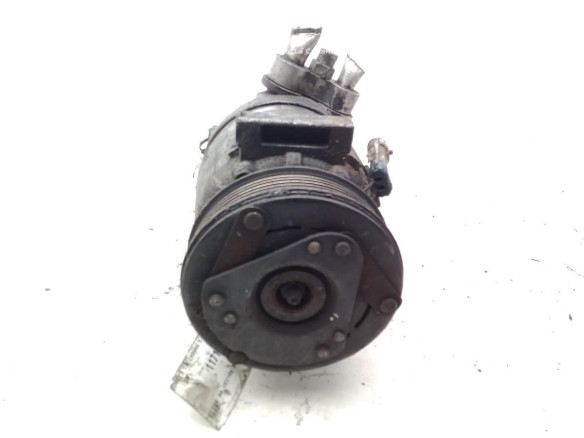 24427890 COMPRESOR AA OPEL VECTRA B Fastback (J96)|Desguaces La Cabaña