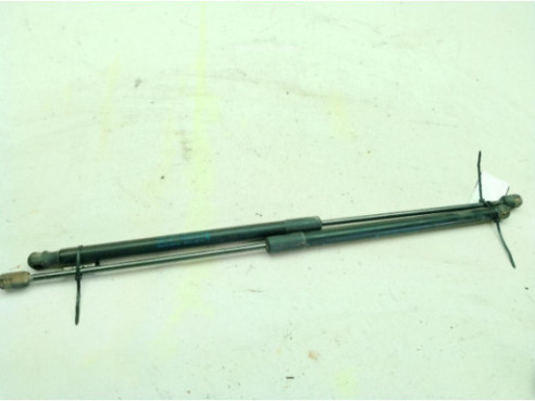 BM51A406A10AE AMORTIGUADOR PORTON / TAPA MALETA FORD FOCUS III|Desguaces La Cabaña