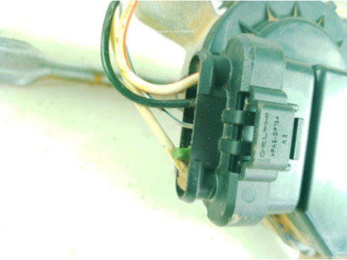 1592009310 MOTOR LIMPIAPARABRISAS DEL FORD KA (RU8)|Desguaces La Cabaña