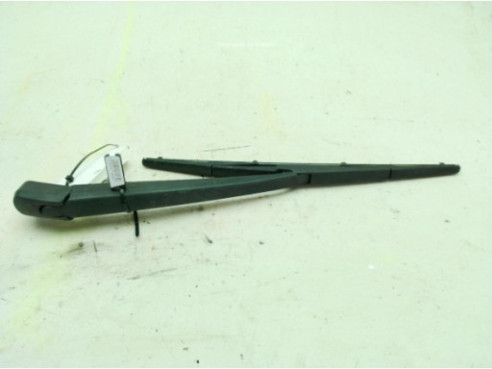 L20667421  BRAZO LIMPIAPARABRISAS TRA PORTÓN MAZDA CX-5 (KE, GH)|Desguaces La Cabaña