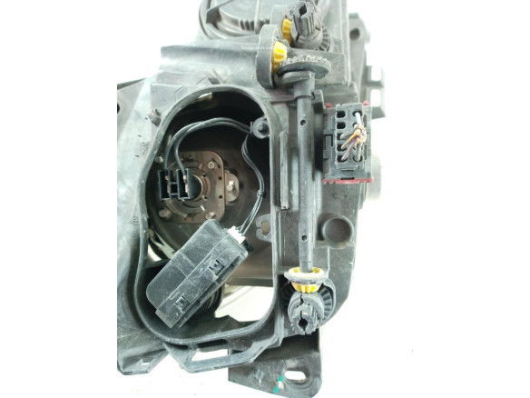 00HCRPL02A011A FARO IZQUIERDO OPEL CORSA D (S07)|Desguaces La Cabaña