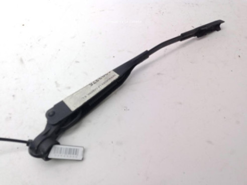 000025034 BRAZO LIMPIAPARABRISAS TRA PORTÓN FIAT DOBLO Furgón/ranchera familiar (263_)|Desguaces La Cabaña