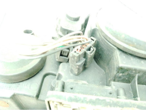 8200354743 FARO DERECHO RENAULT LAGUNA II Grandtour (KG0/1_)|Desguaces La Cabaña