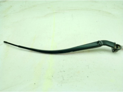 GHR167321  BRAZO LIMPIAPARABRISAS DEL DER MAZDA 6 Sedán (GJ, GL)|Desguaces La Cabaña