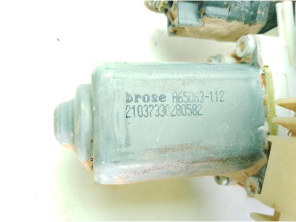 BM51A23200BF ELEVALUNAS PUERTA LAT DEL DER FORD FOCUS III|Desguaces La Cabaña