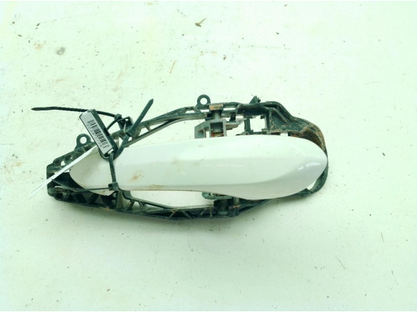 988177703 MANILLA PUERTA LAT TRA IZQ EXT BMW 1 (F40)|Desguaces La Cabaña