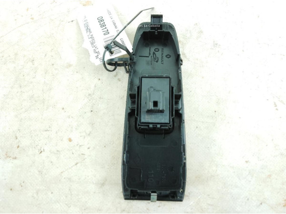 254201060R  MANDO ELEVALUNAS PUERTA LAT DEL DER RENAULT AUSTRAL|Desguaces La Cabaña