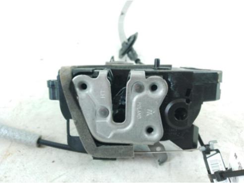 825038581R CERRADURA PUERTA LAT TRA IZQ RENAULT AUSTRAL|Desguaces La Cabaña