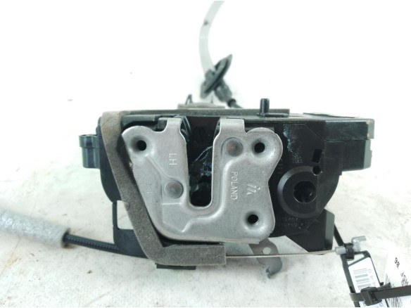 825038581R CERRADURA PUERTA LAT TRA IZQ RENAULT AUSTRAL|Desguaces La Cabaña