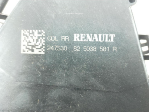 825038581R CERRADURA PUERTA LAT TRA IZQ RENAULT AUSTRAL|Desguaces La Cabaña