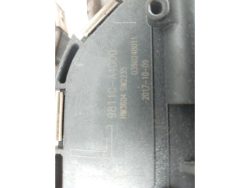 98110A4000  MOTOR LIMPIAPARABRISAS DEL KIA CARENS IV|Desguaces La Cabaña