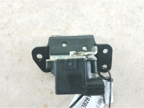 812302W000  CERRADURA PORTON / TAPA MALETA KIA CARENS IV|Desguaces La Cabaña